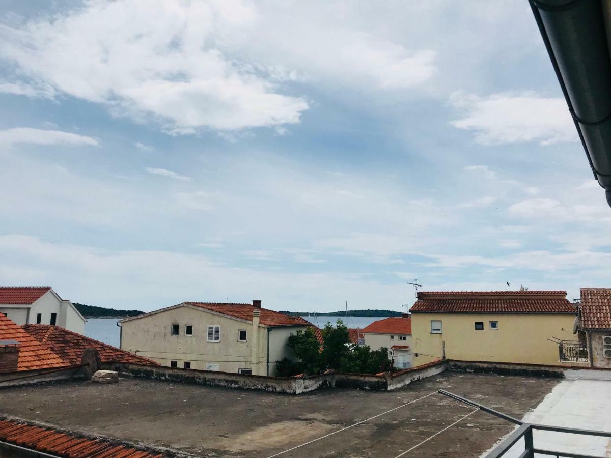 Apartman Marko Primošten Exteriör bild