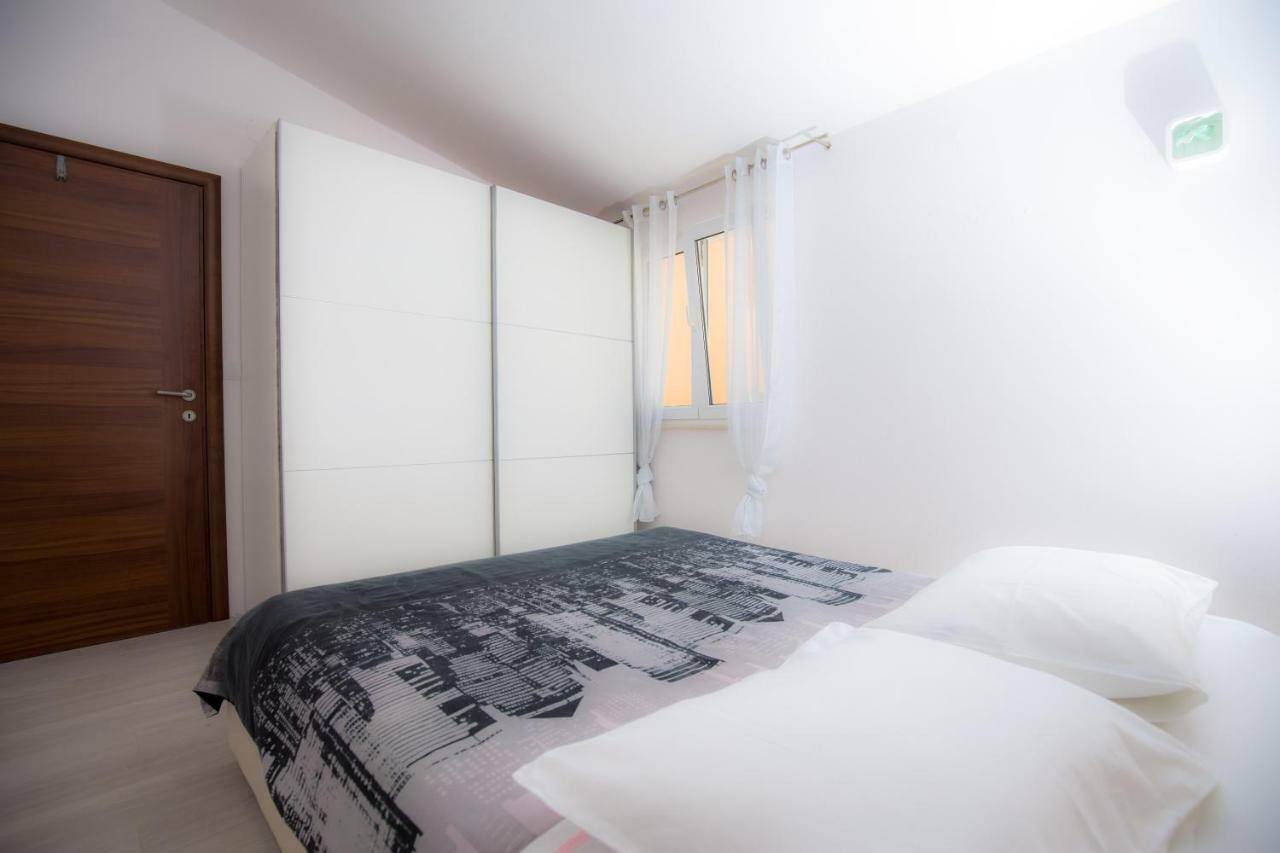 Apartman Marko Primošten Exteriör bild
