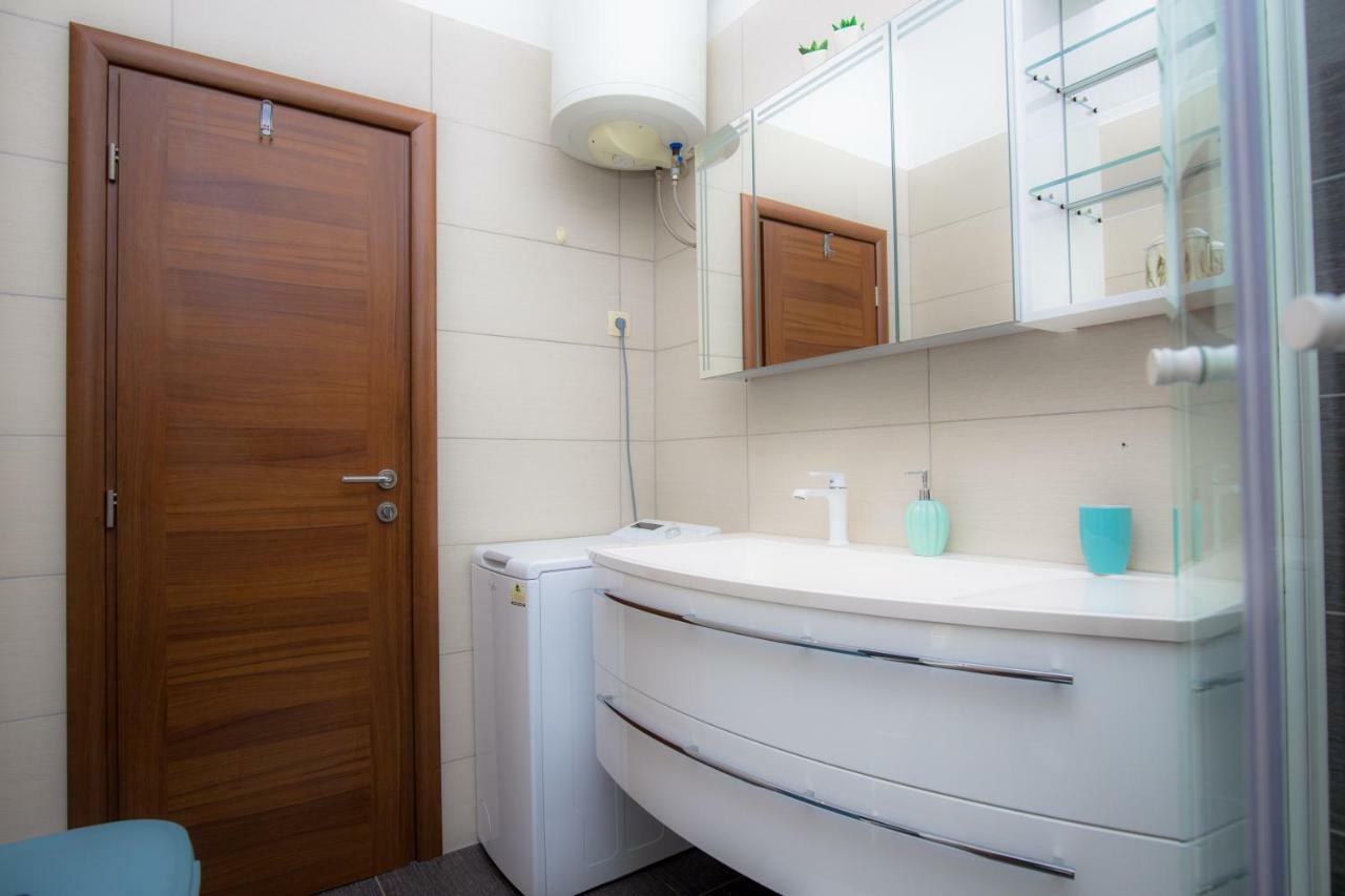 Apartman Marko Primošten Exteriör bild